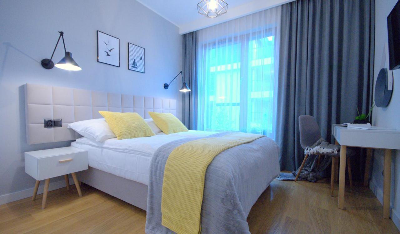 Irs Royal Apartments Apartamenty Irs Bursztynowa Гданск Екстериор снимка